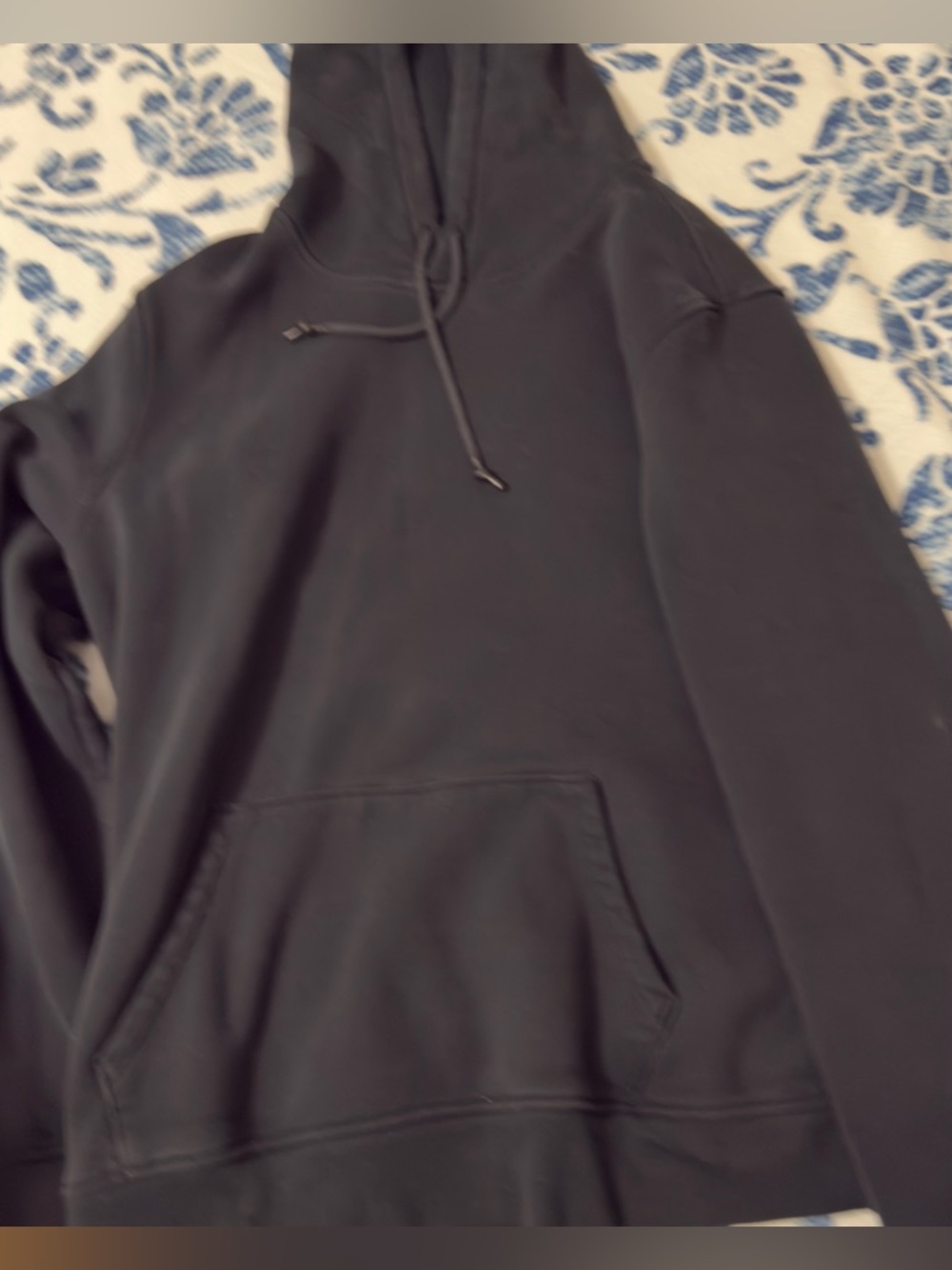 Classic Black Hooded Sweatshirt - Pullover Hoodie